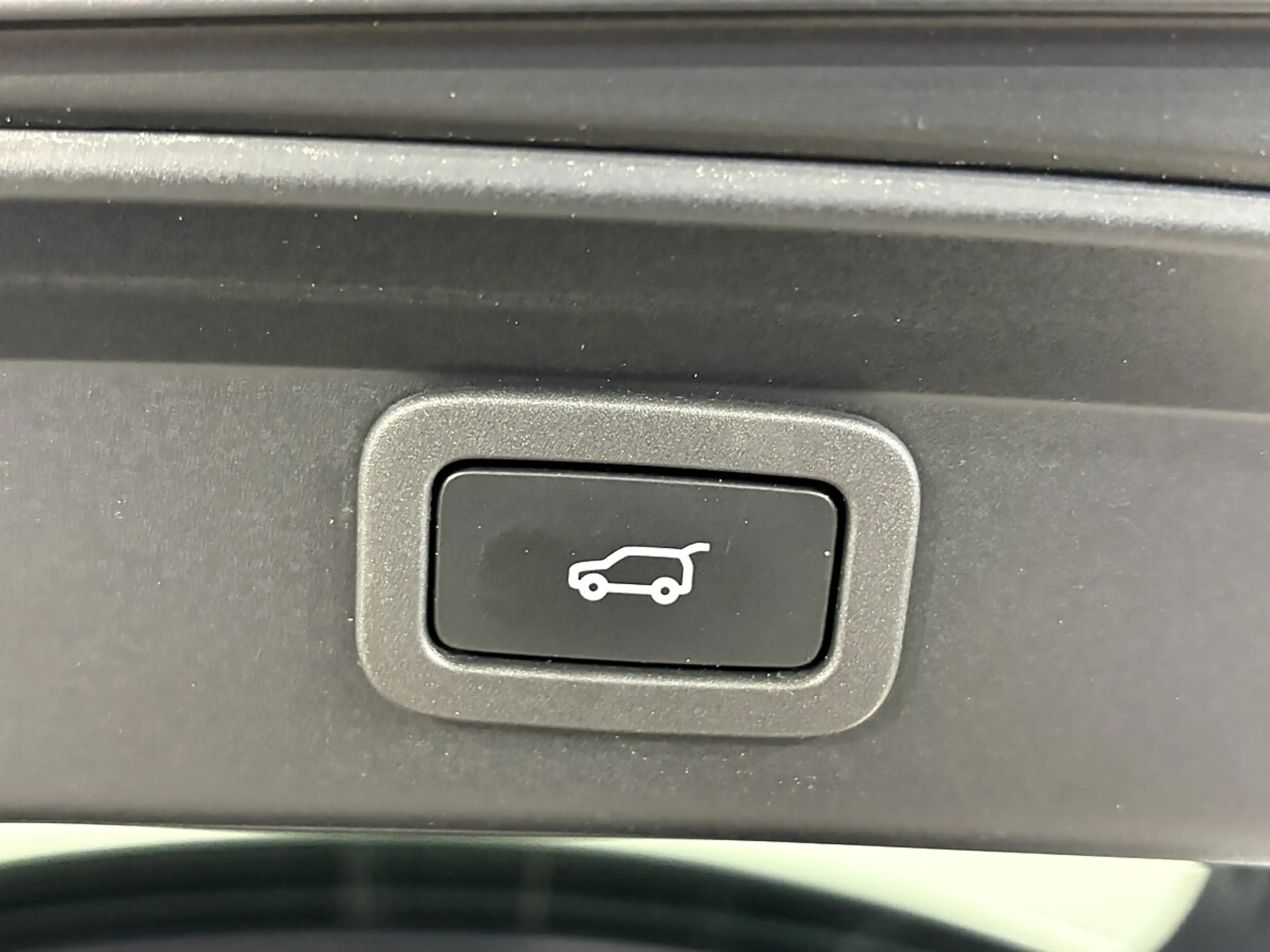 Jaguar I-Pace S EV400 AWD — photo 9