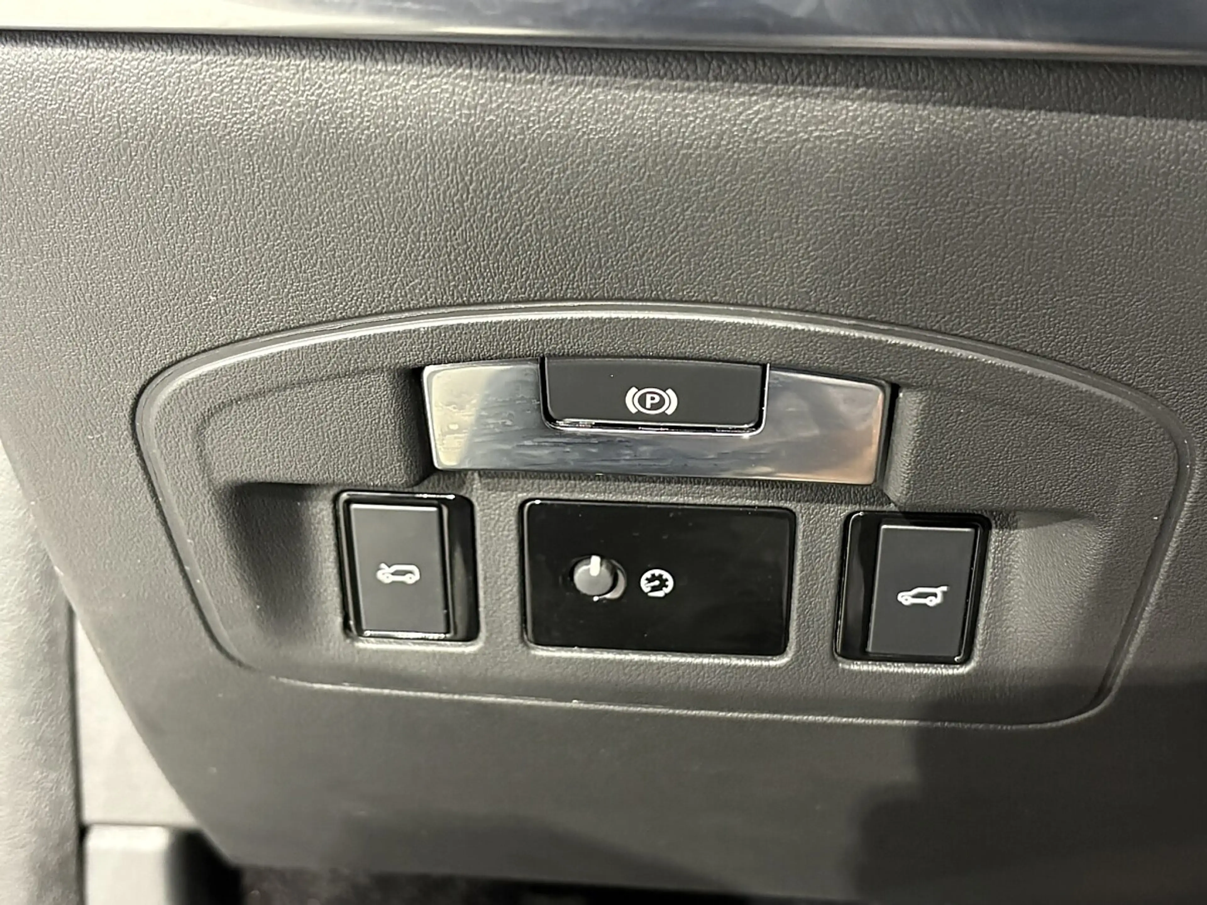 Jaguar I-Pace S EV400 AWD — photo 12