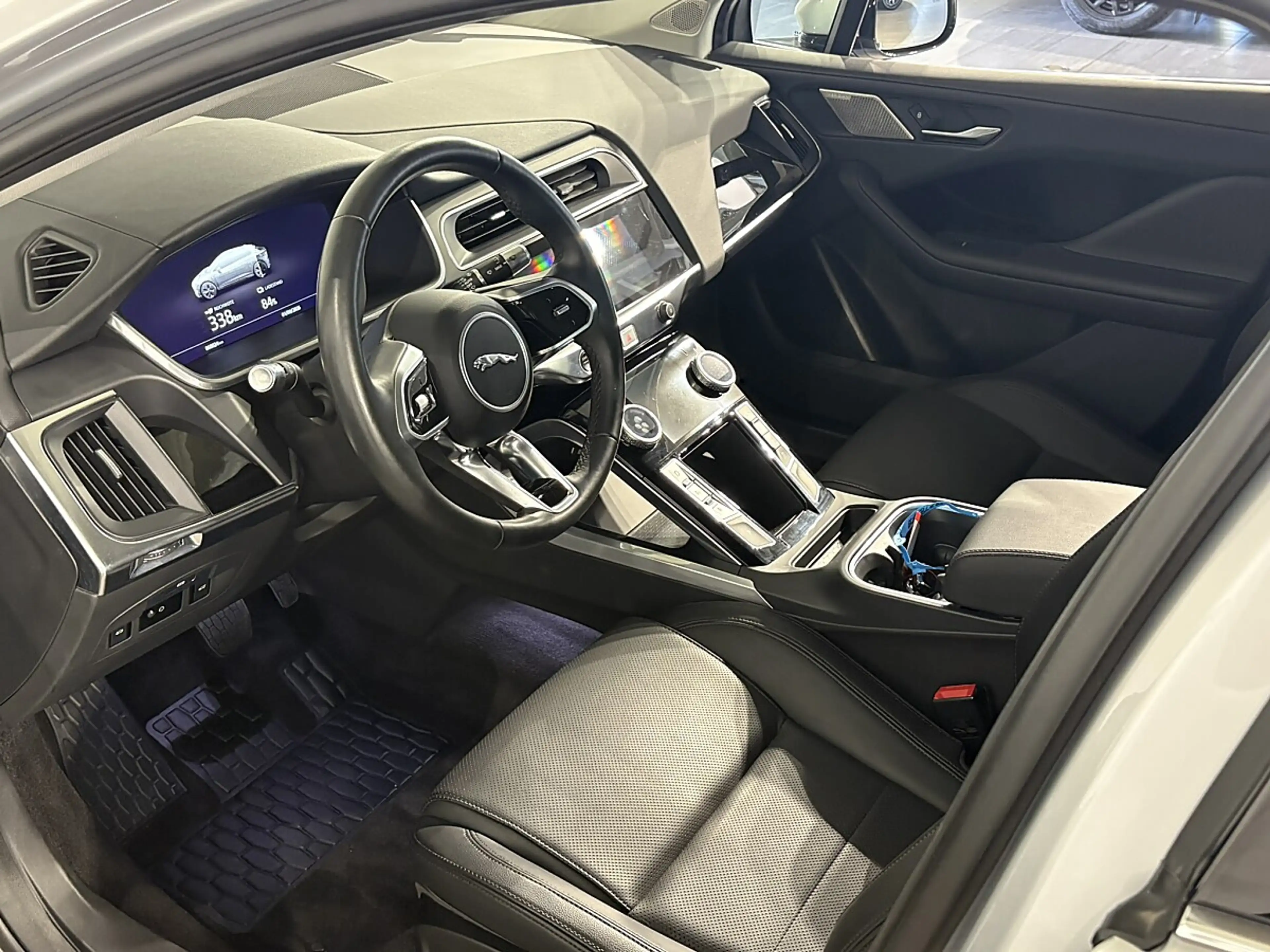 Jaguar I-Pace S EV400 AWD — photo 10