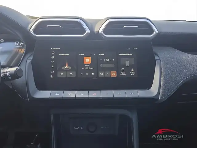 MG ZS view 16