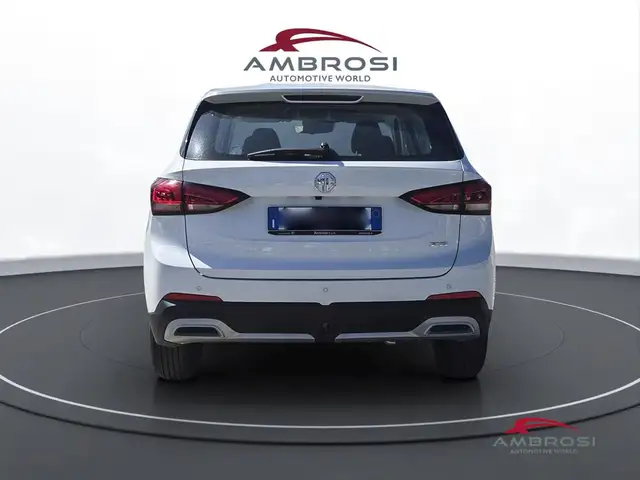 MG MG ZS view 8
