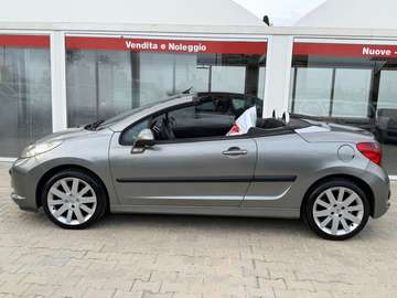 1.6 HDi 110CV CC Féline