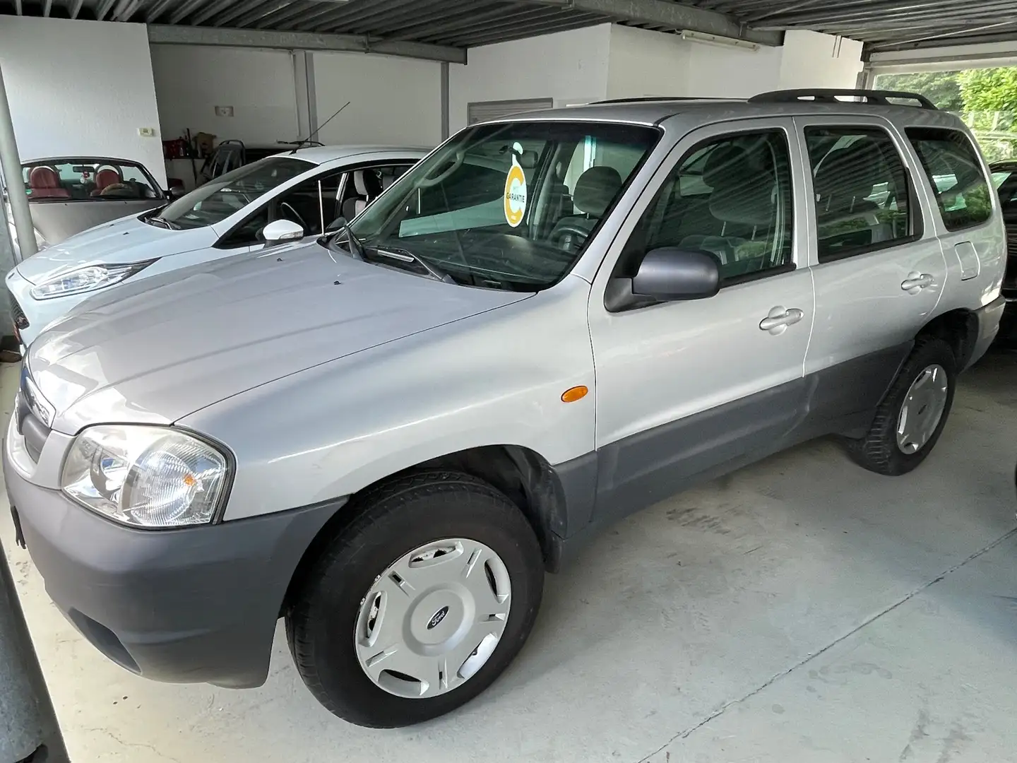 Mazda Tribute 4x4 Adventure Exclusive Grey - 2