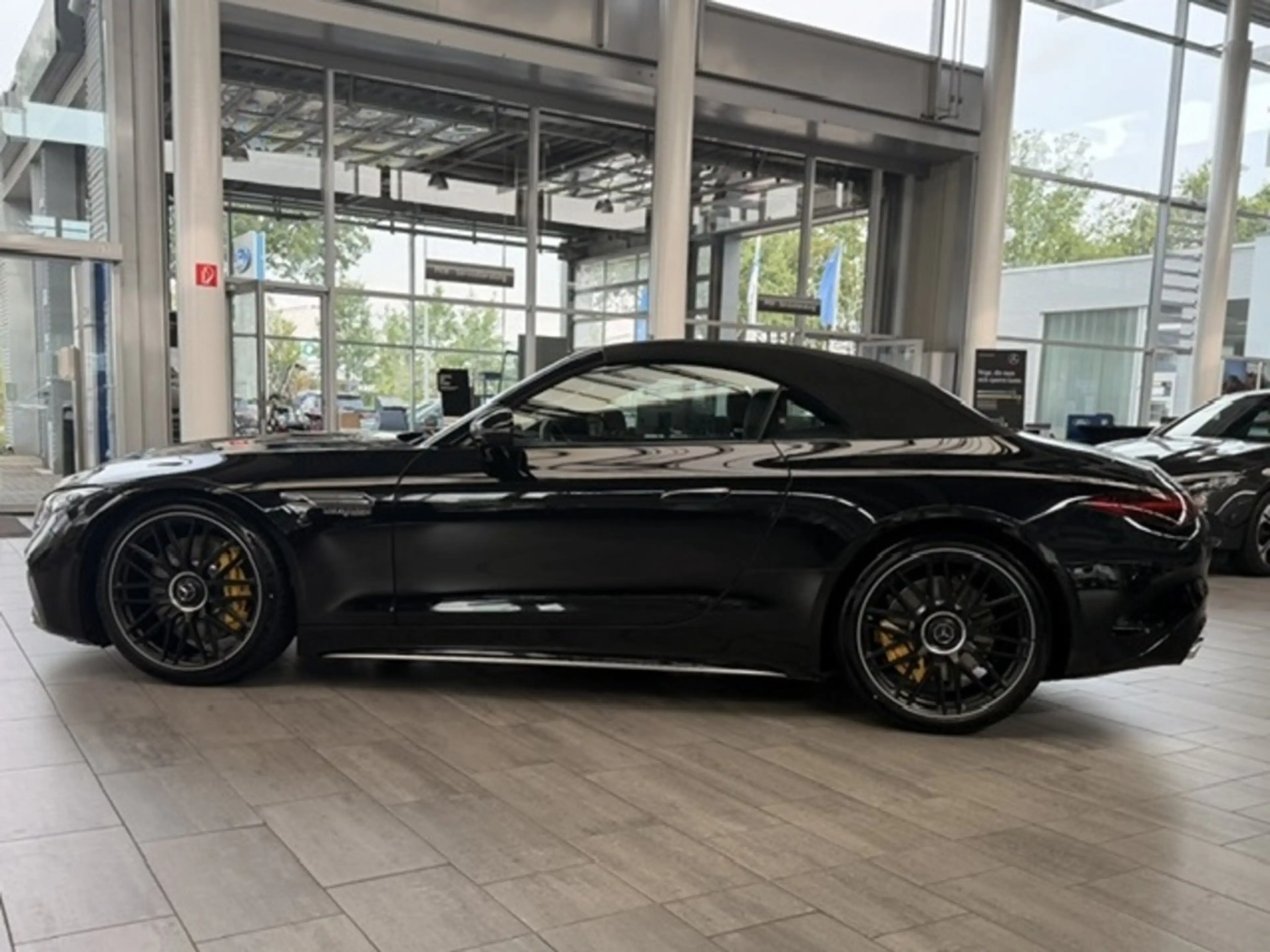 Mercedes-Benz SL 63 AMG AMG SL 63 4MATIC+ Premium Plus 360 ACC AUT HUD — photo 7