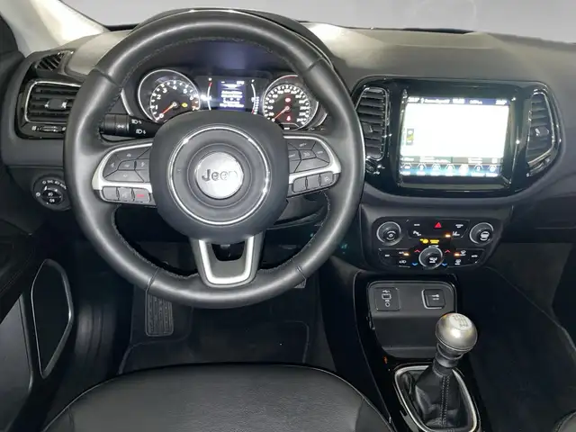 Jeep Compass view 6