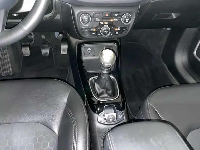 Jeep Compass view 10