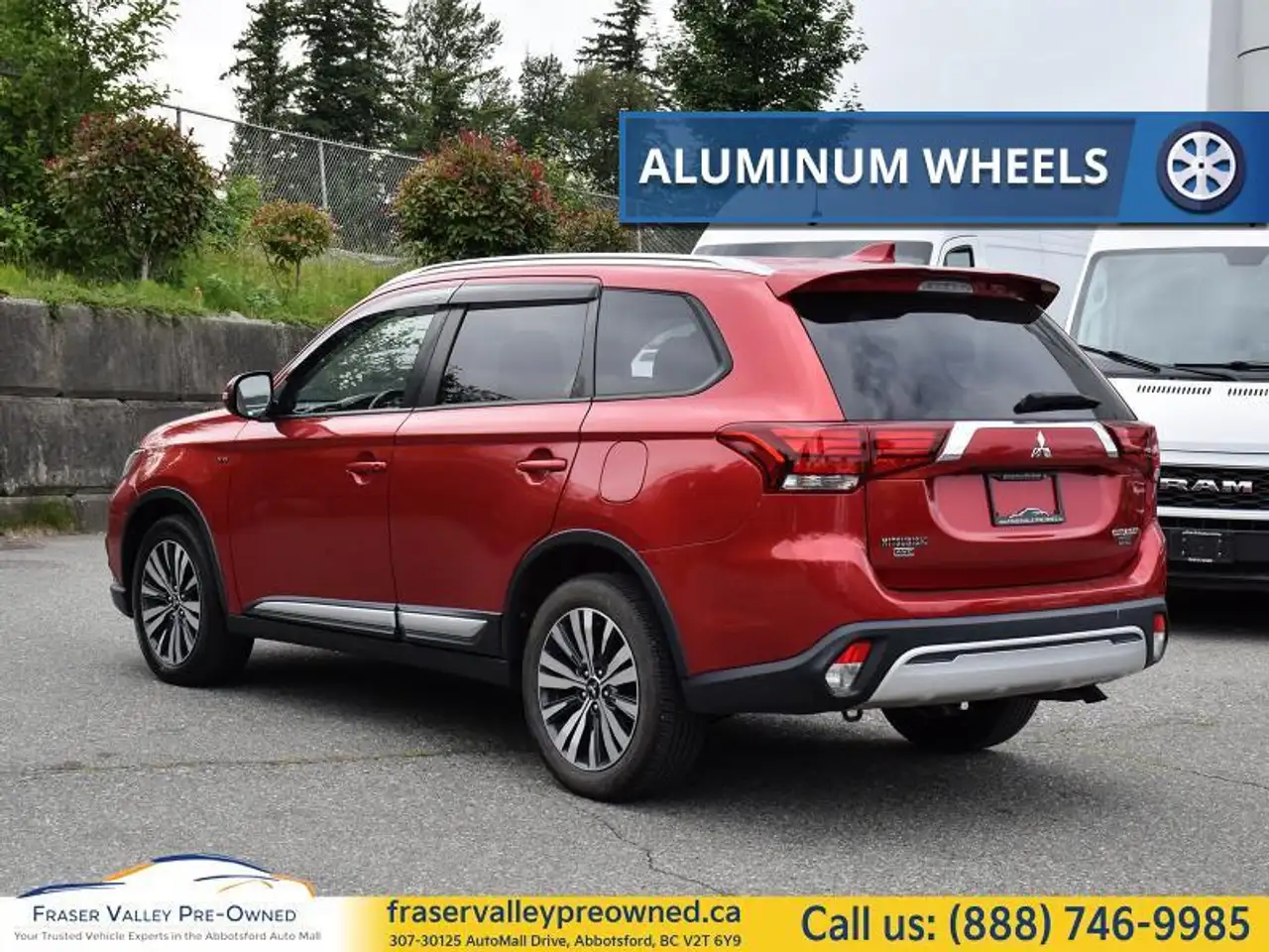 Mitsubishi Outlander снимка Mitsubishi Outlander