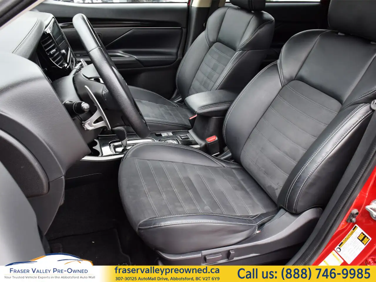 Mitsubishi Outlander снимка Mitsubishi Outlander