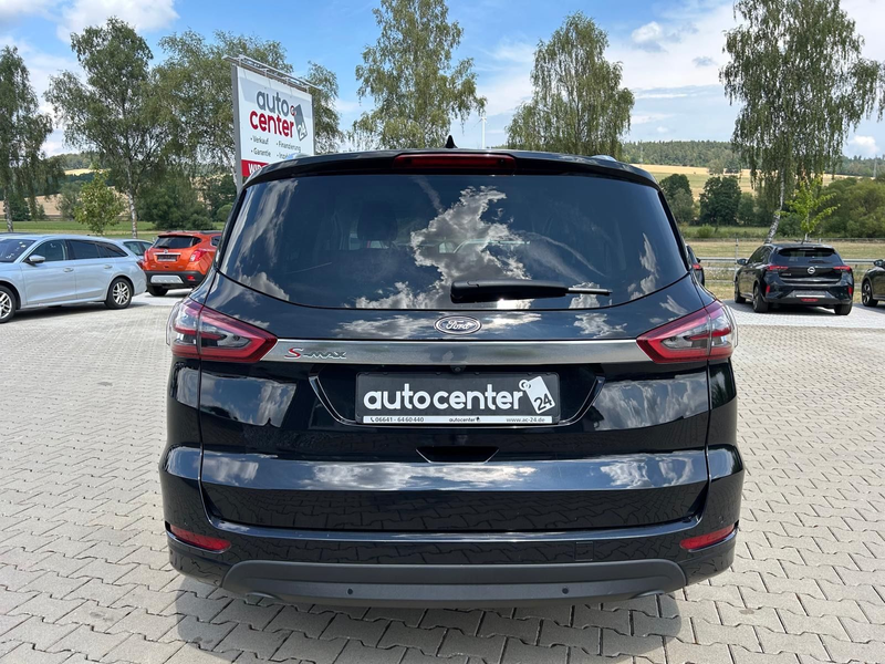 Ford S-Max Titanium°7 Sitzer°Automatik°AHK°Kamera°Nav — photo 6