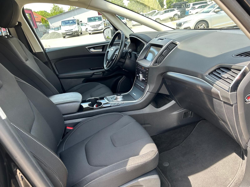Ford S-Max Titanium°7 Sitzer°Automatik°AHK°Kamera°Nav — photo 10