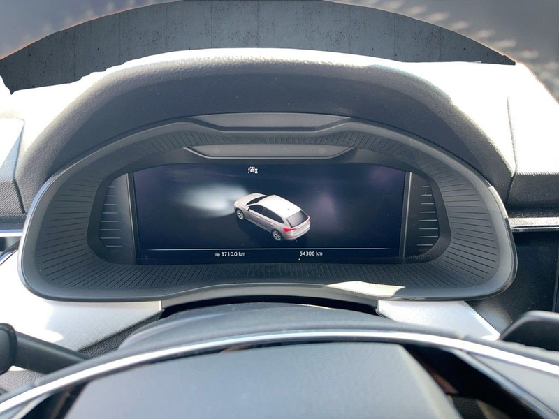 Skoda Scala 1.5 TSI DSG Tour Navi LED AHK — photo 11
