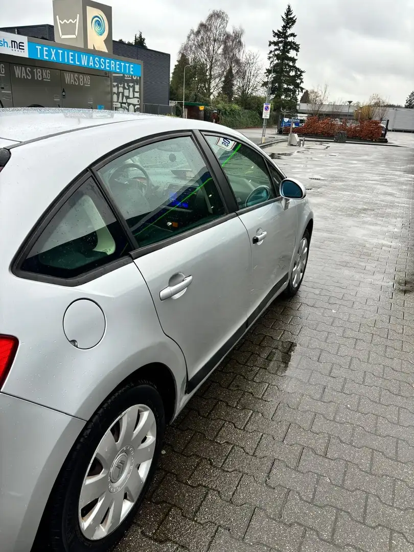 Citroen C4 1.6-16V L. Ambiance Grijs - 1