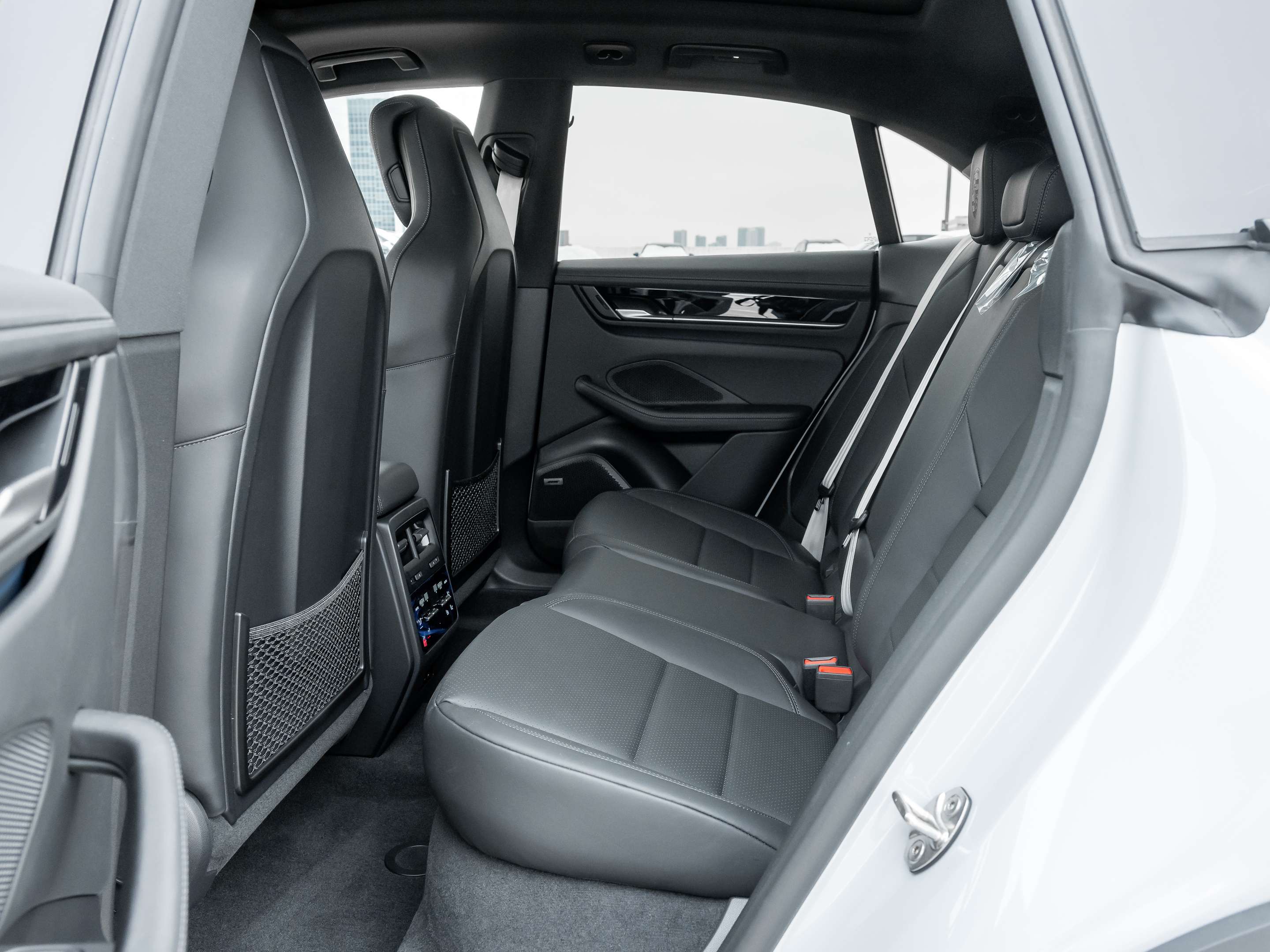 2025 Porsche Macan Electric | No Luxury Tax | Ice Grey Metallic thumb 30