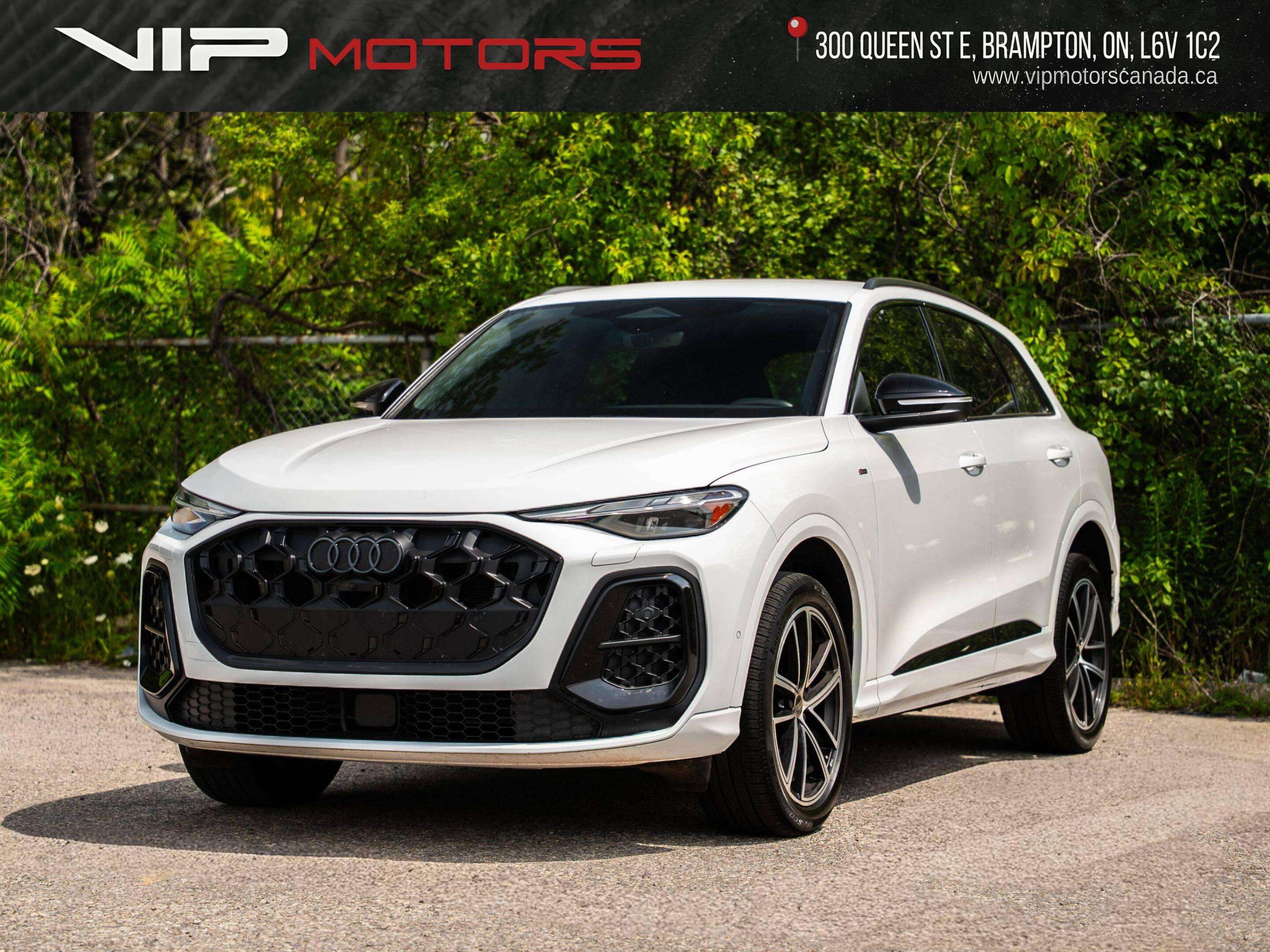 2025 Audi Q5 2.0 TFSI Quattro S-Line | Black Optics Package | D