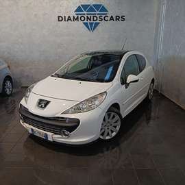 1.6 THP 150CV 3p. Féline