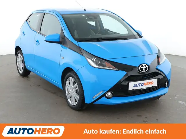 Toyota Aygo view 8