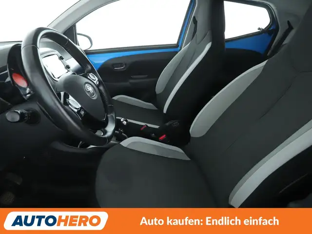 Toyota Aygo view 10