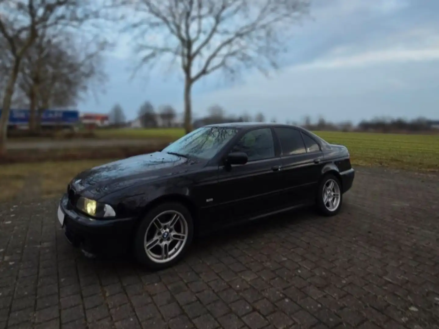 BMW 525 525i Edition Sport Negru - 2