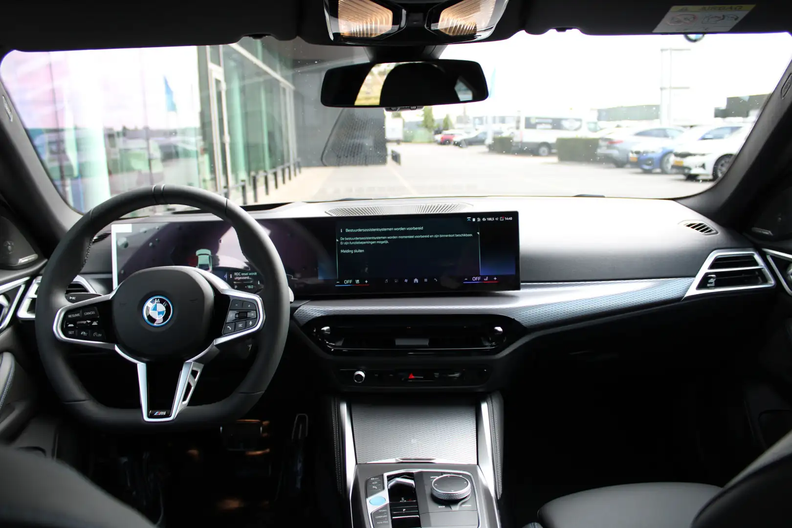 BMW i4 eDrive40 High Executive M Sport / Adaptieve LED / Blanc - 2