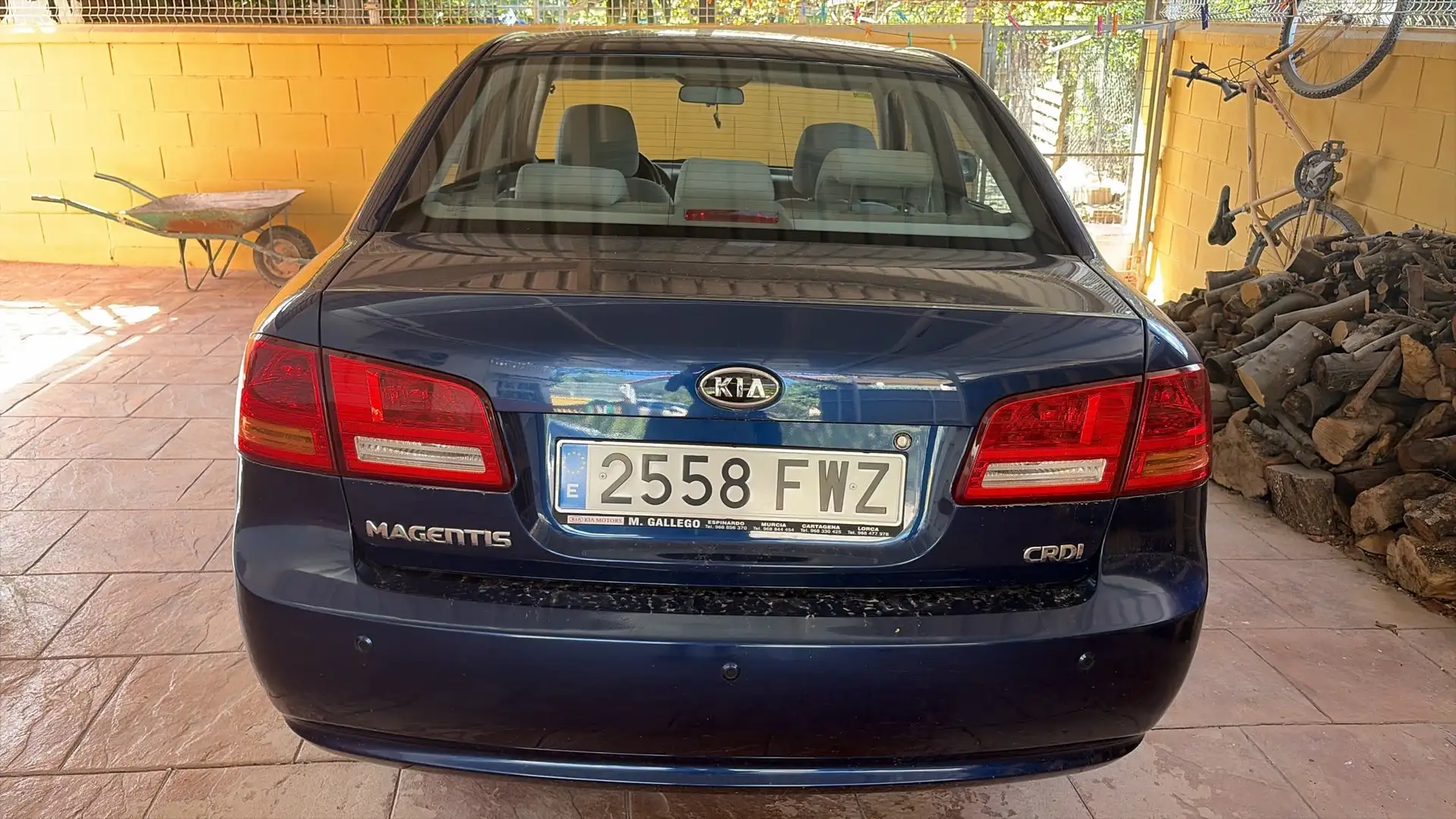 Kia Magentis 2.0CRDi Active - 1