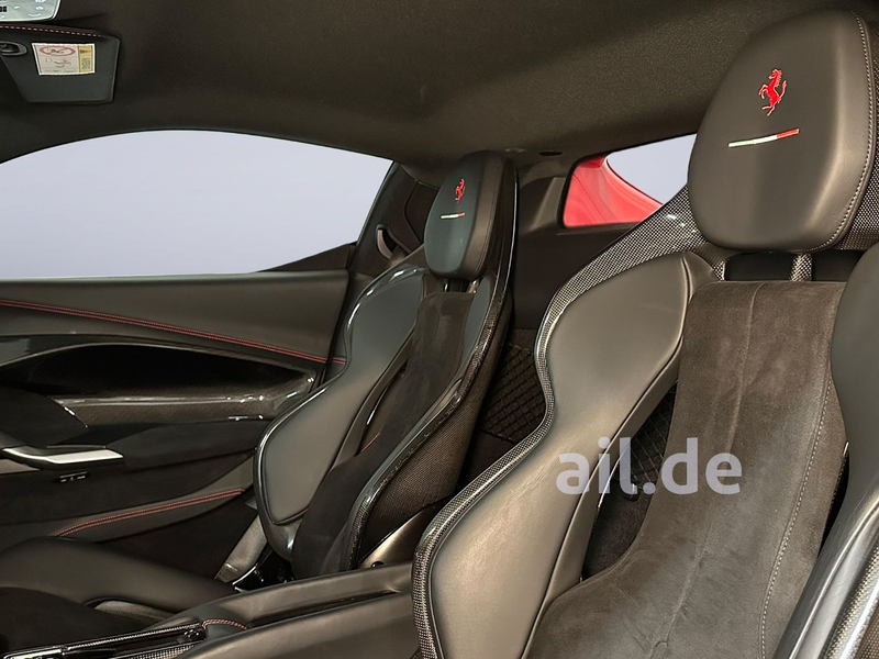 Ferrari 296 GTB BF Display LIFT Rosso Corsa — photo 4