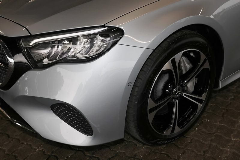 Mercedes-Benz E 300 de T AHK+DISTRO+TOTWINKEL+KEYLESS+LED+19" — photo 5