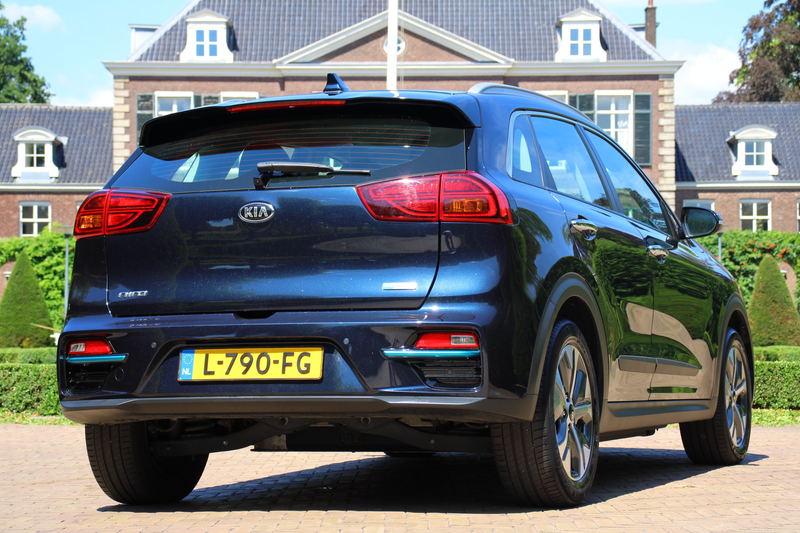 Kia e-Niro DynamicLine 64 kWh | NL-AUTO! | DEALER OH! | WARMT — photo 3