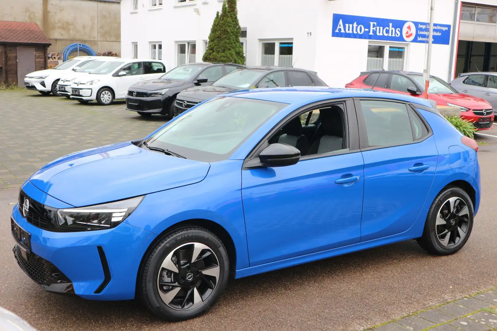Opel Corsa F e Edition 50kWh PDC SHZ Tempomat Blau - 1