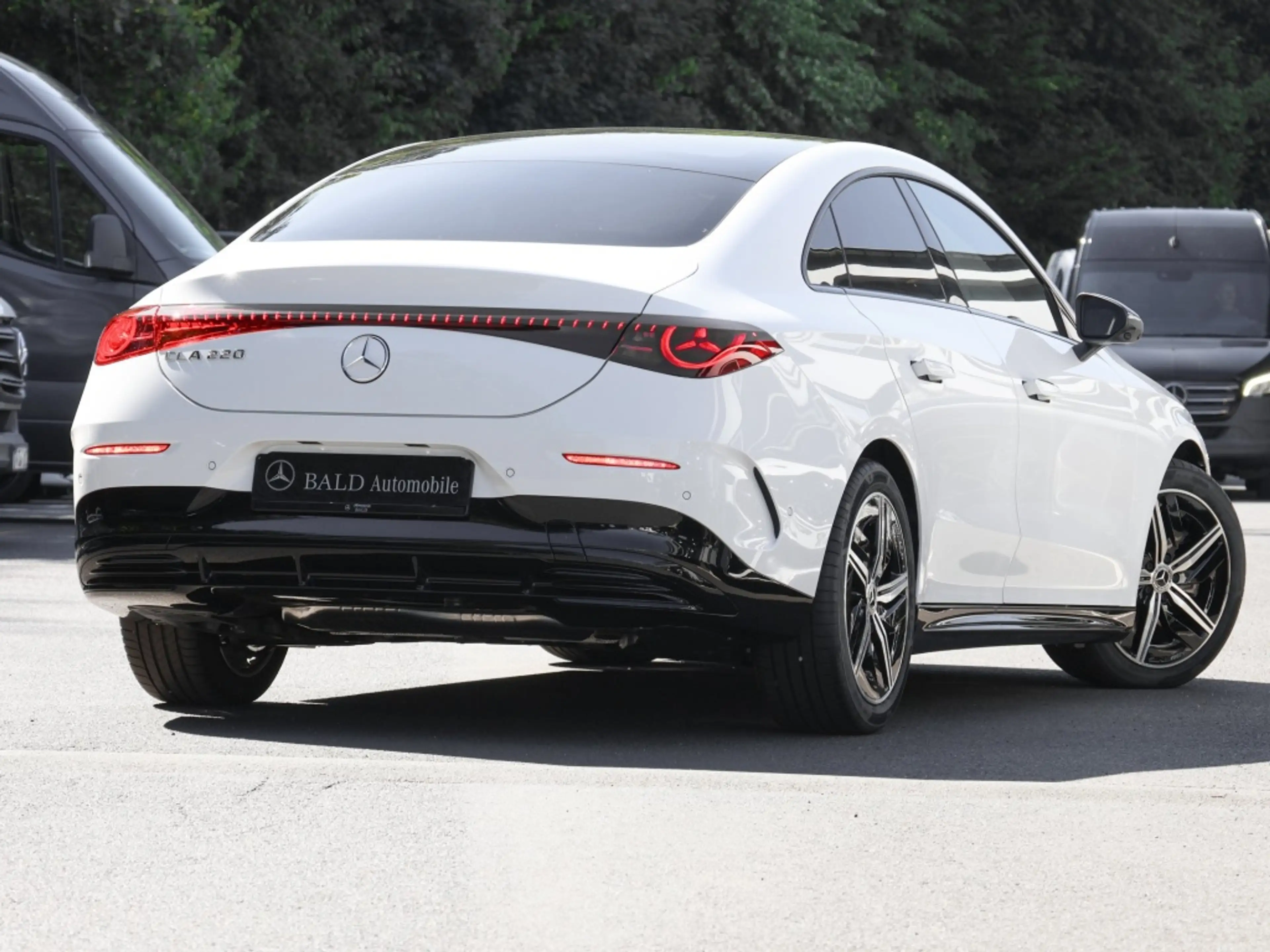 Mercedes-Benz CLA 220 AMG-Sport+Burm+Pano+Super+MLB+Memo+Night — photo 3
