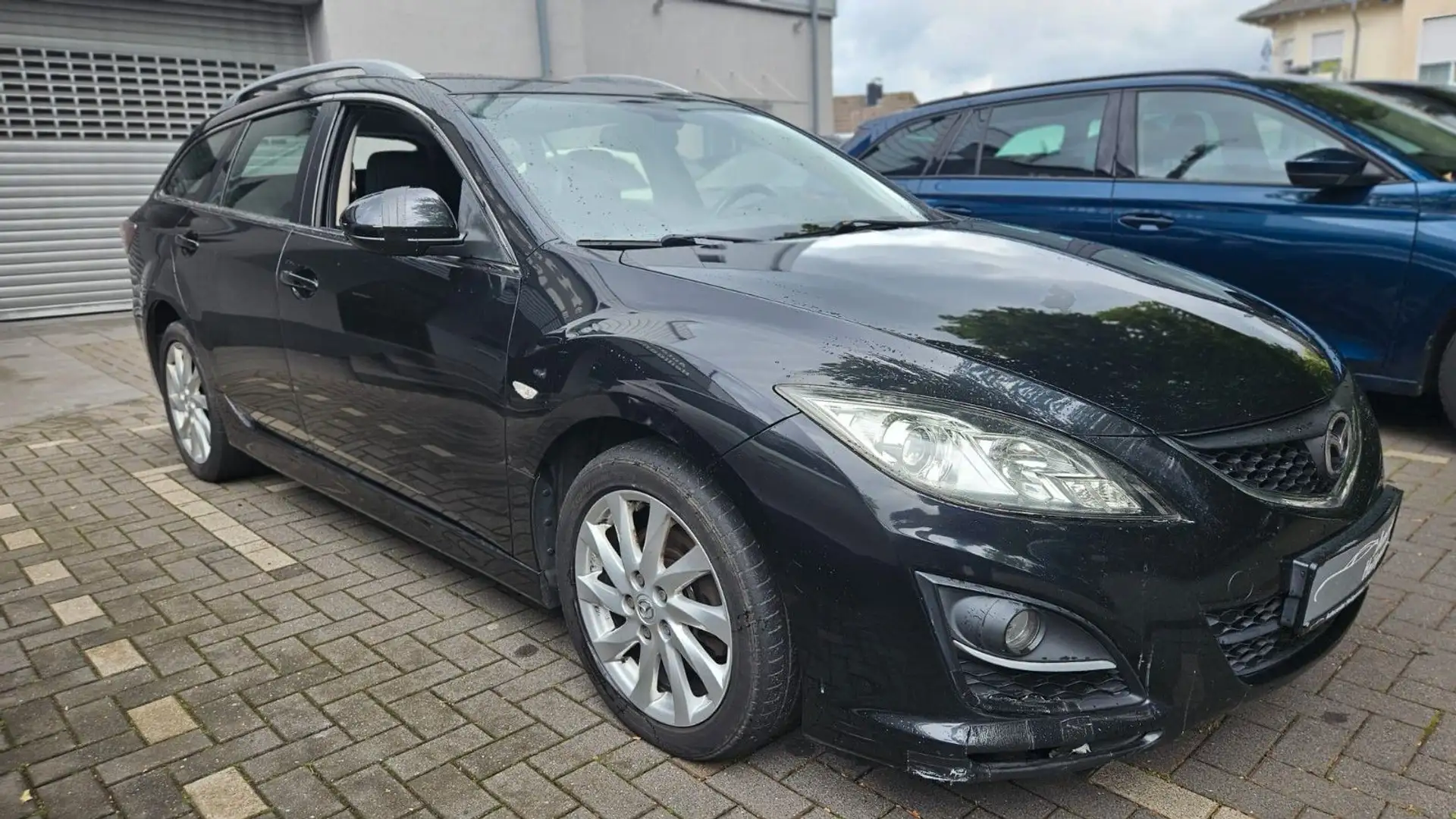Mazda 6 Kombi 2.2 CRDT Active BOSE Klimaauto Sitzhzg Schwarz - 2