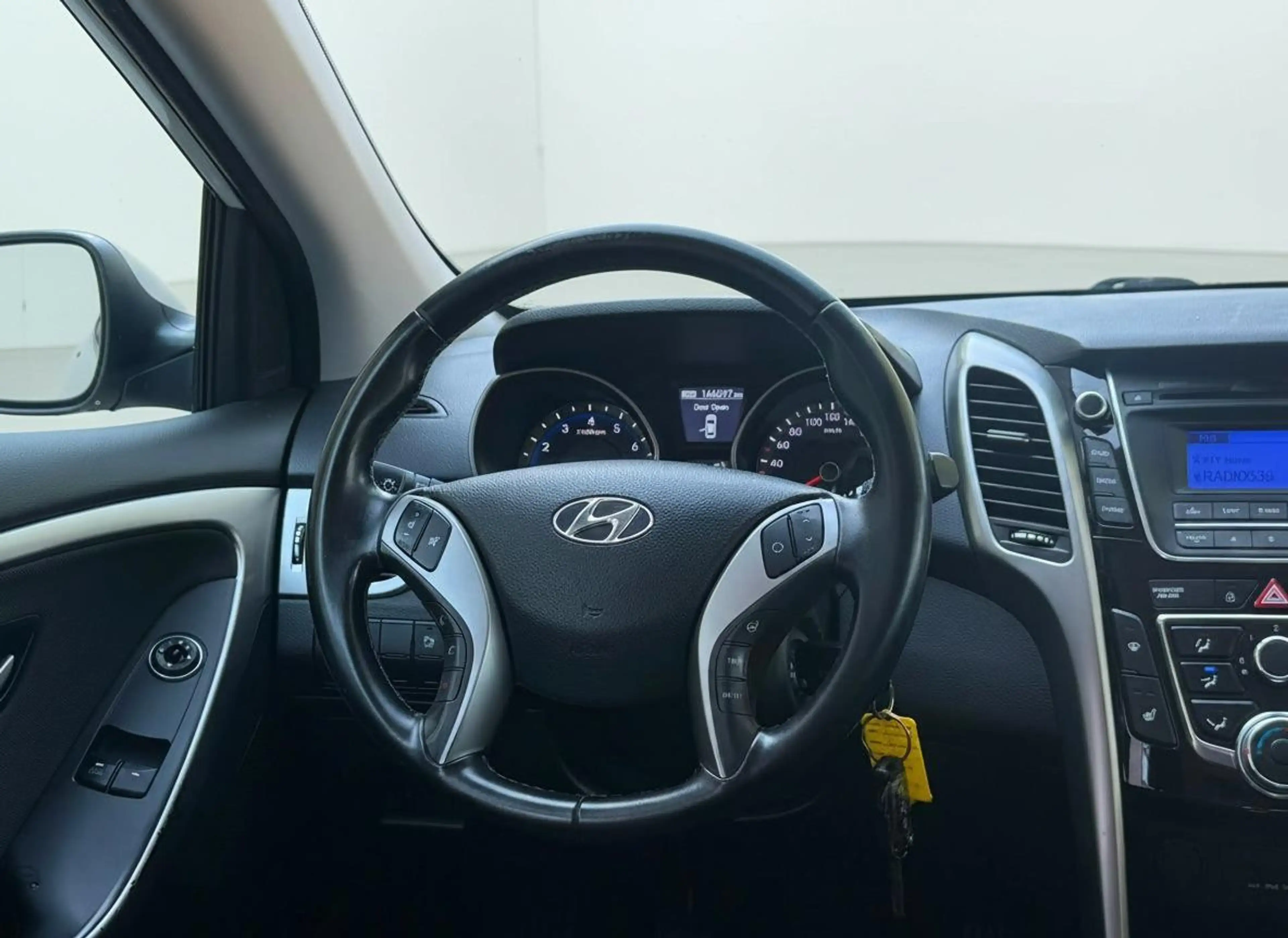 Hyundai i30 1.4 i-Drive — photo 22