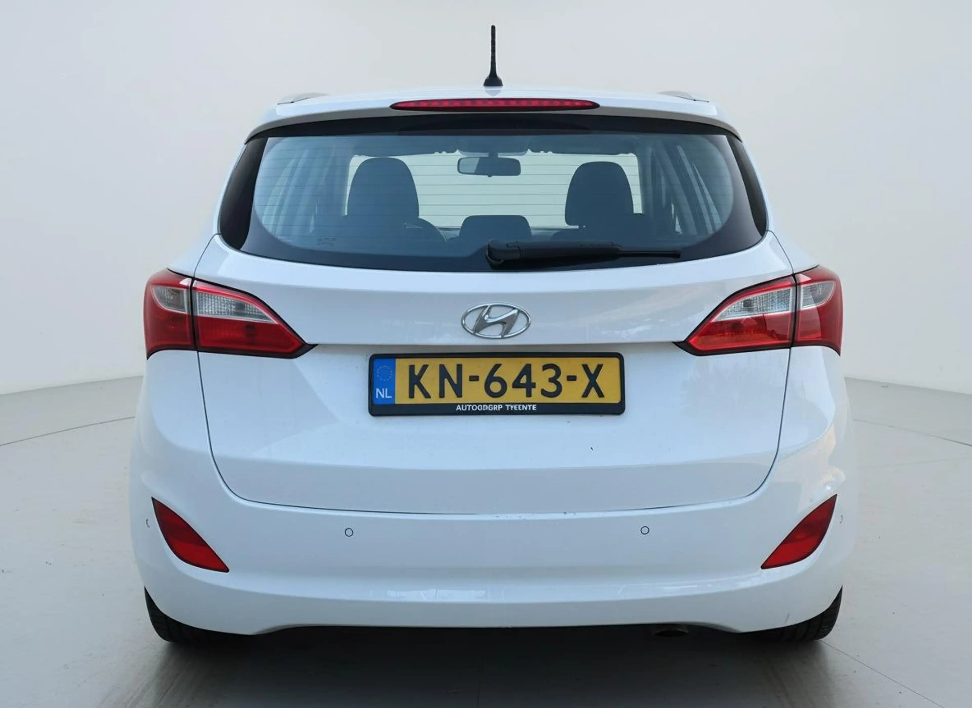 Hyundai i30 1.4 i-Drive — photo 7