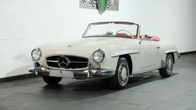Mercedes-Benz 190 SL mit Notsitz