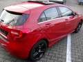 Mercedes-Benz A 250 A-Klasse 7G-DCT AMG Line Rot - thumbnail 3