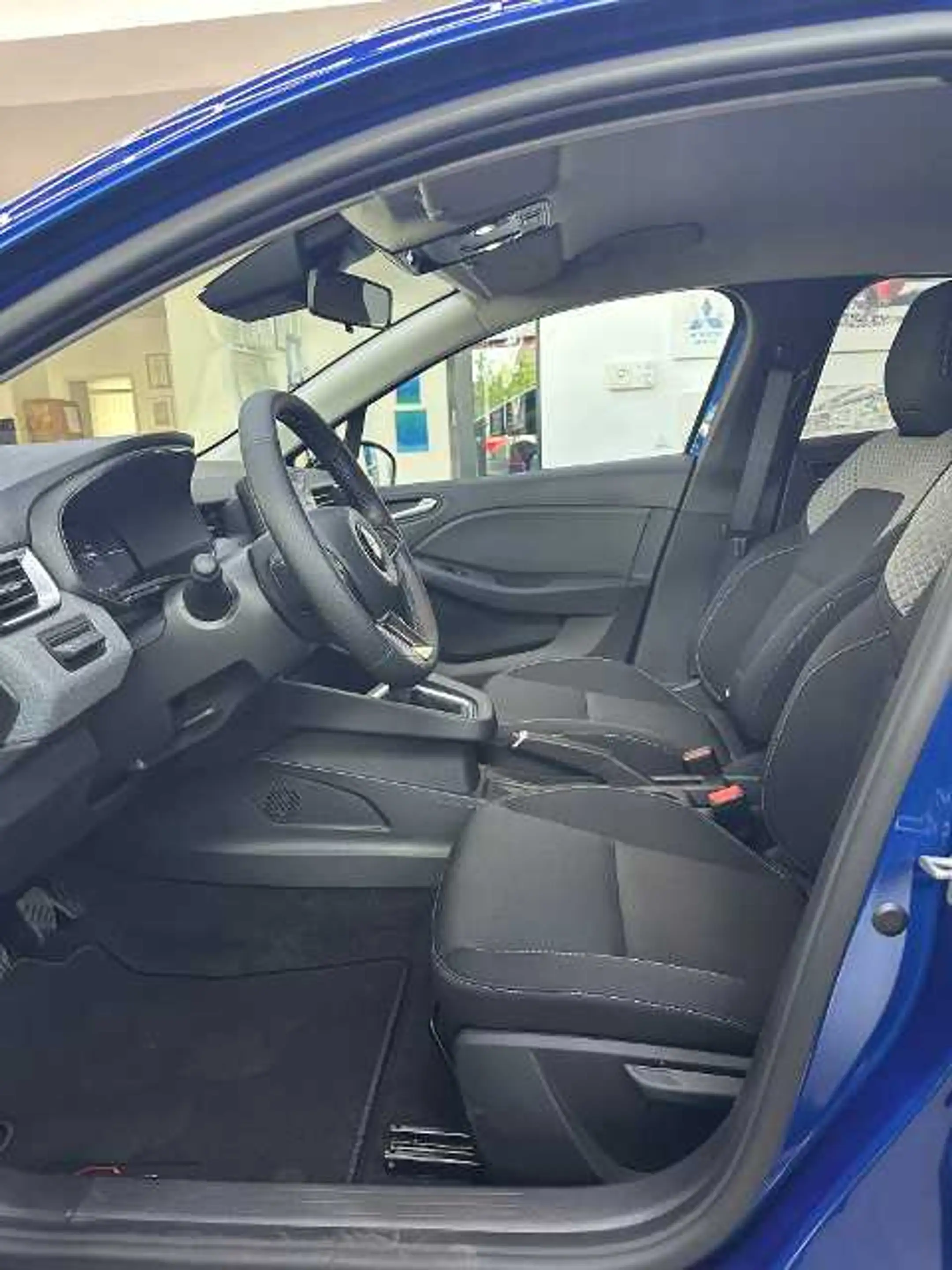 Mitsubishi Colt PLUS 1.0 T-Benziner 6-Gang — photo 7