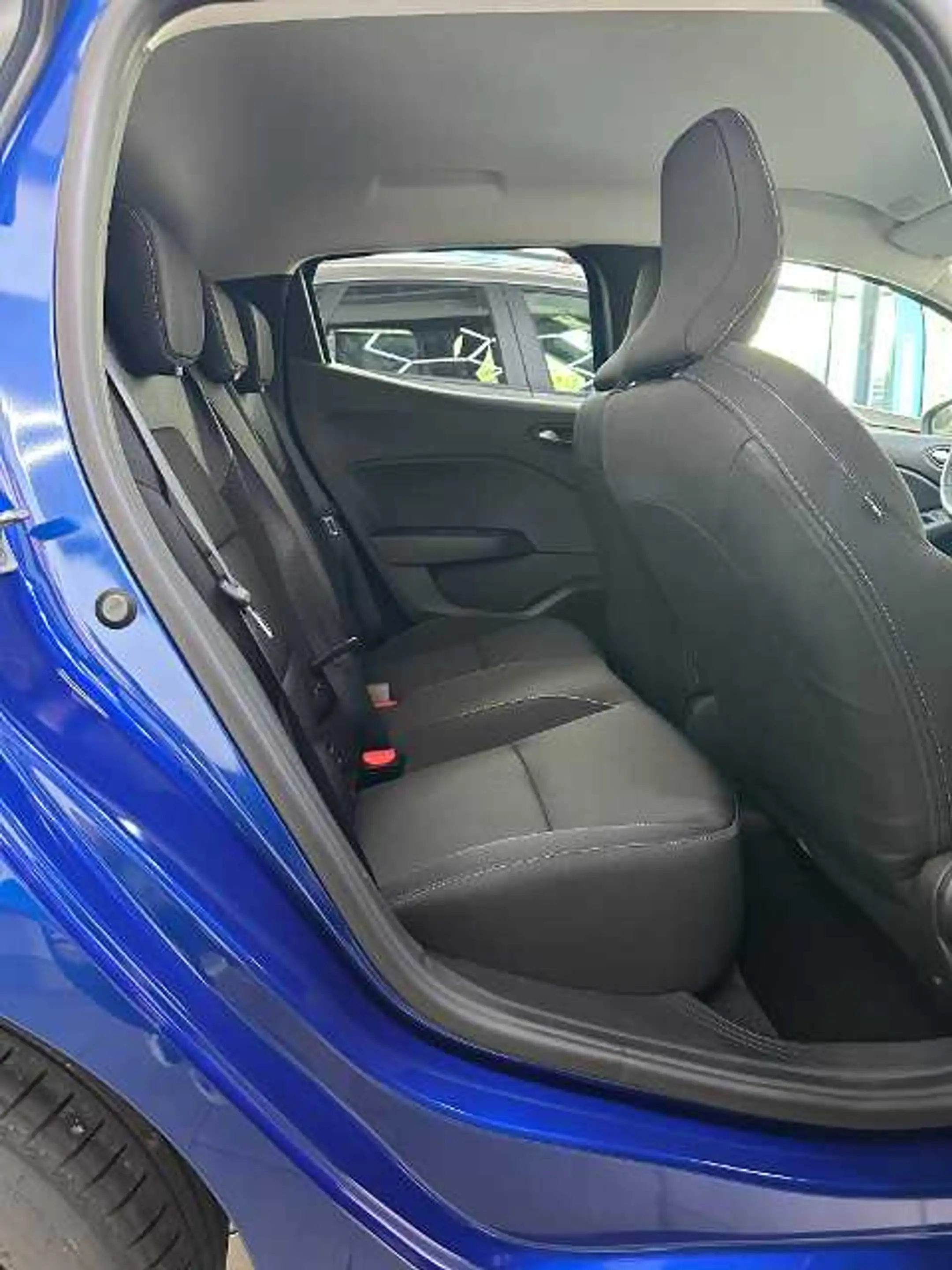 Mitsubishi Colt PLUS 1.0 T-Benziner 6-Gang — photo 10
