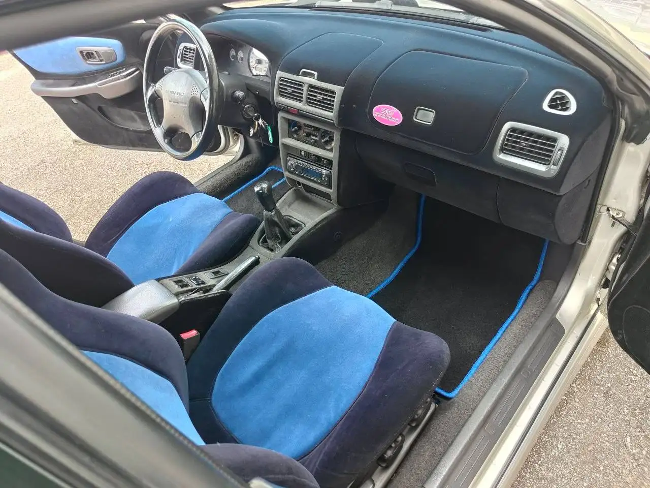 Subaru Impreza Turbo 4X4 ( INTERNI BLÙ ), foto 7