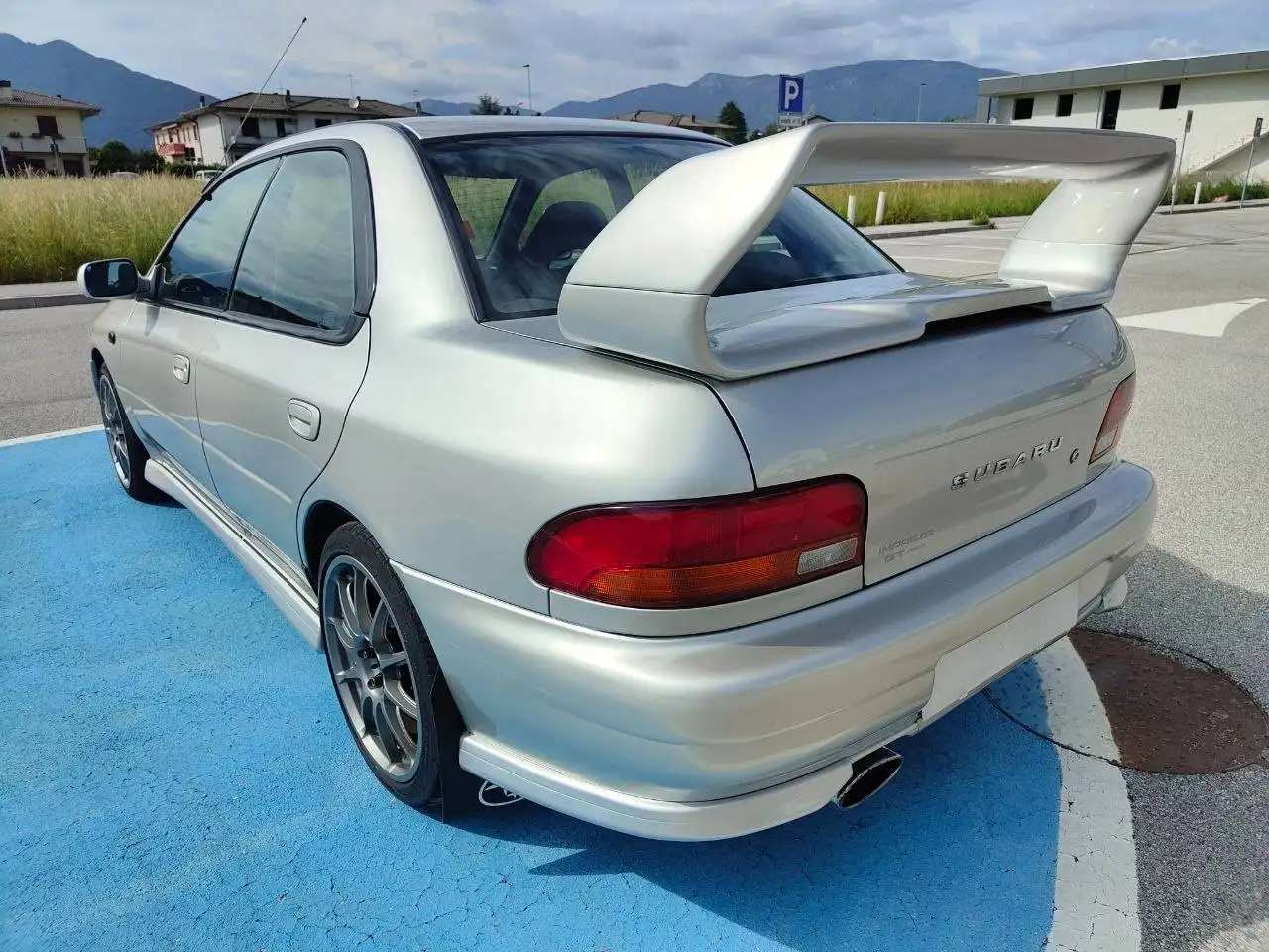 Subaru Impreza Turbo 4X4 ( INTERNI BLÙ ), foto 6