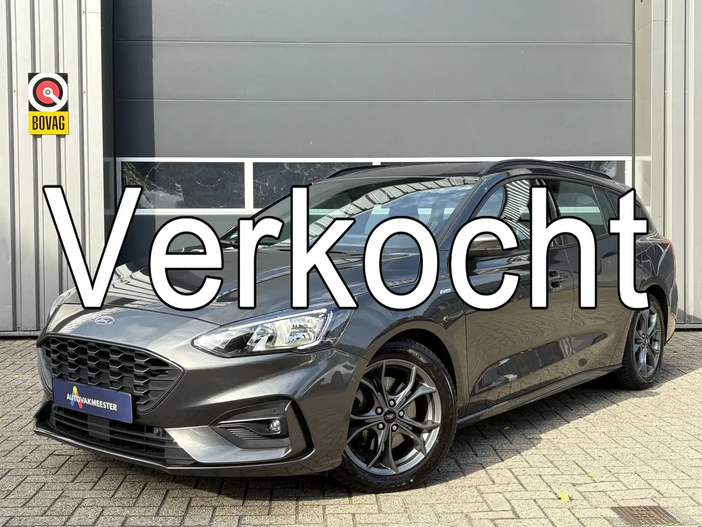 Ford Focus Wagon 1.5 EcoBoost ST Line Automaat | Navi | Carpl Gris - 1