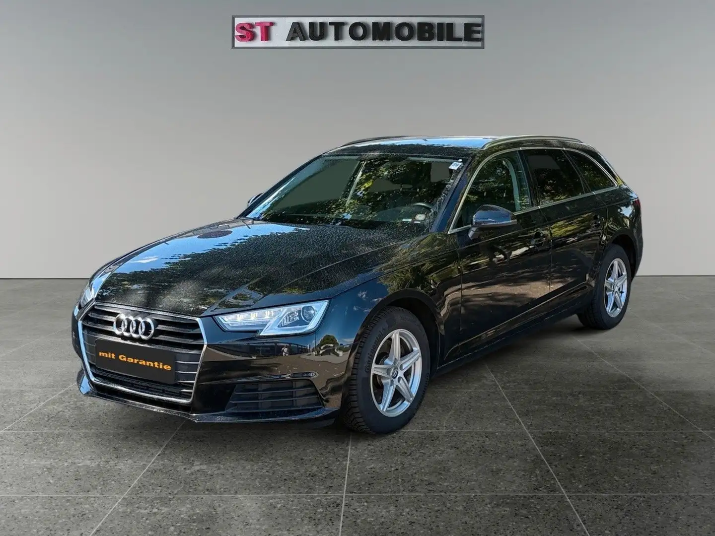 Audi A4 Avant Ultra 2.0-Leder-Navi-PDC-Automatik Schwarz - 1