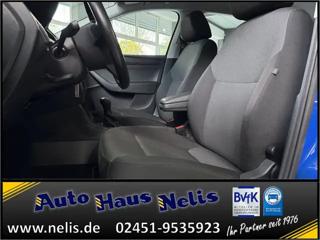 Skoda Rapid view 8