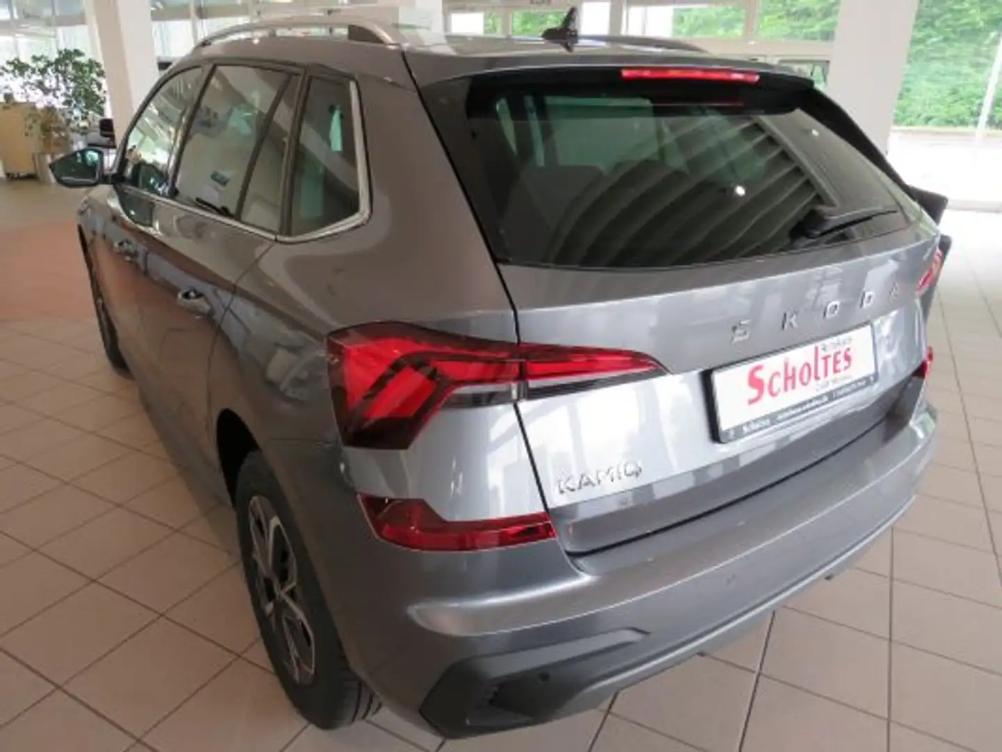 Skoda Kamiq Top Selection Rückkamera,AK schwenkb.,LED-Licht us Grau - 2