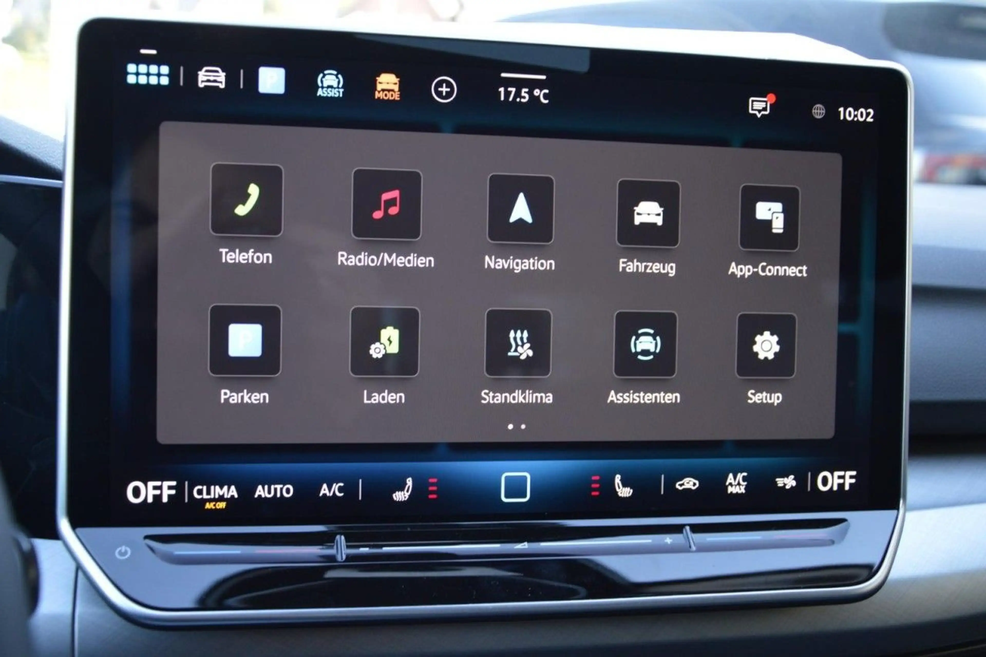 Volkswagen Golf VIII Lim. 1.5 TSI eHybrid Life SHZ / KAMERA — photo 15