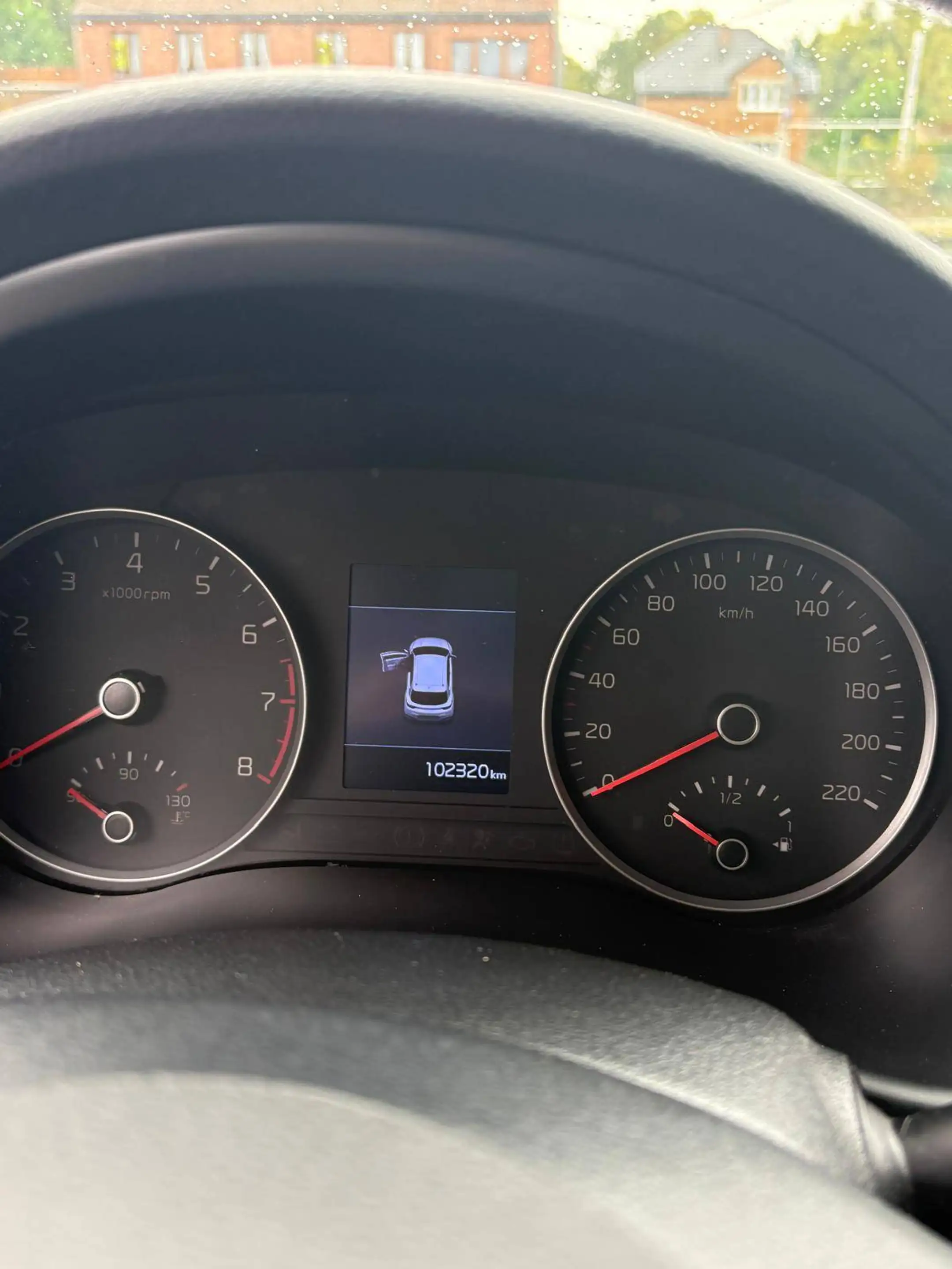 Kia Stonic Stonic 1.0 T Sense ISG DCT — photo 11