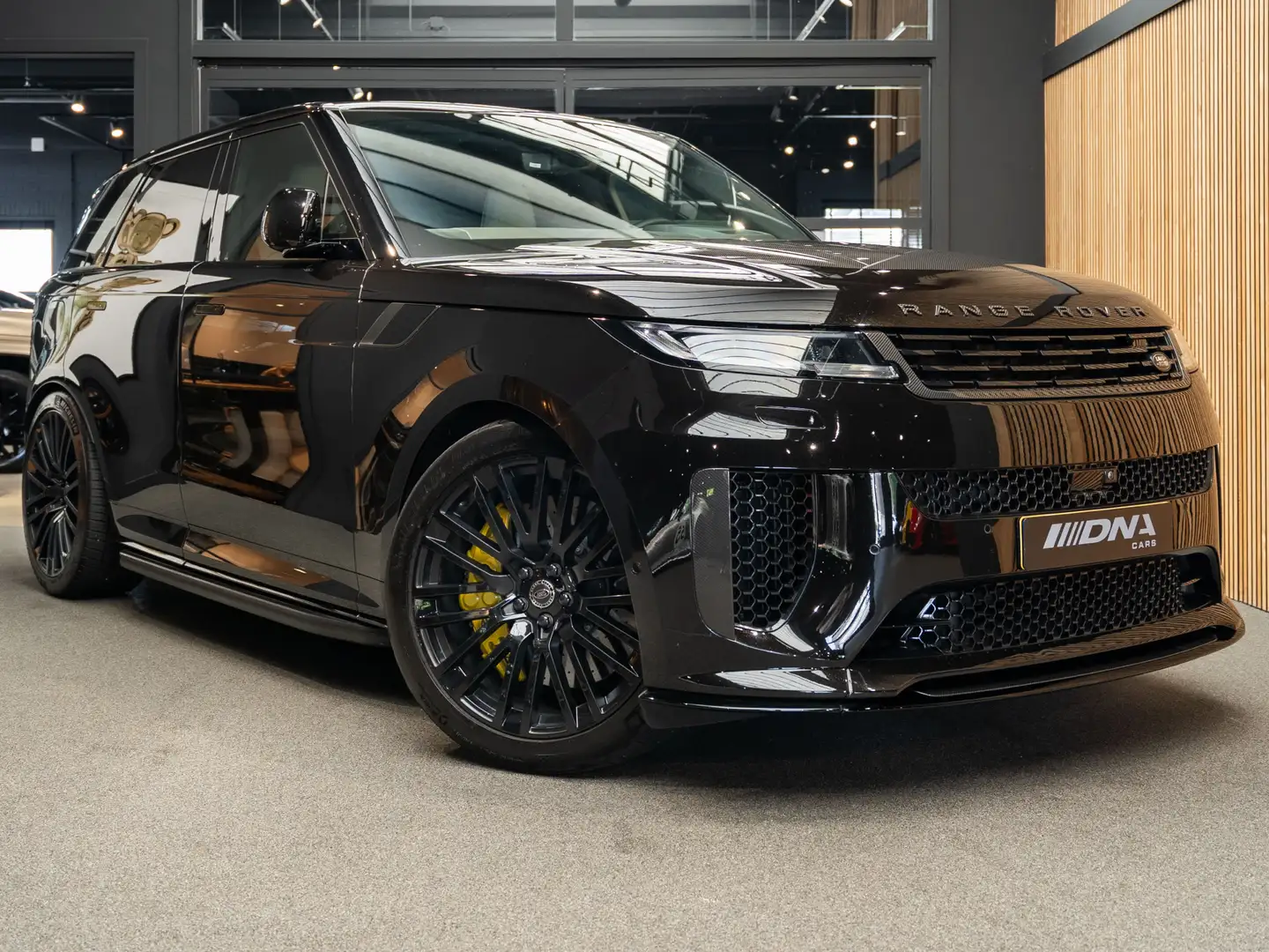 Land Rover Range Rover Sport P635 SV Keramsich Treeplanken 4.4 P635 SV Edition Schwarz - 1