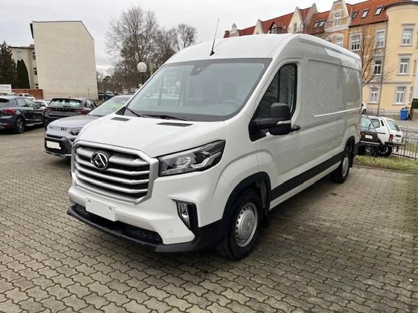 Maxus Deliver 9 2.0 D RWD L3H2 BASE+COMFORT+LAGERWAGEN Weiß - 2
