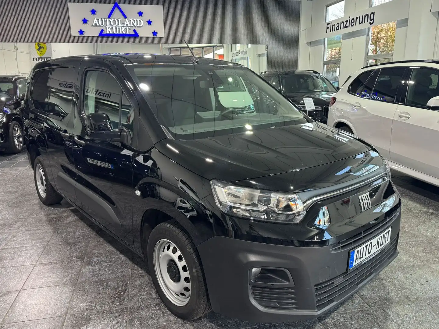Fiat Doblo 1,5D*L2 1.5 BlueHDi*Navi*RFK*PDC*Klimaauto Schwarz - 1