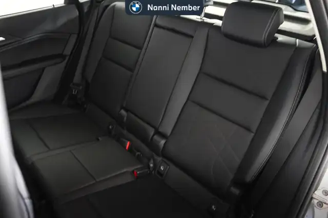 BMW 2 Series view 14