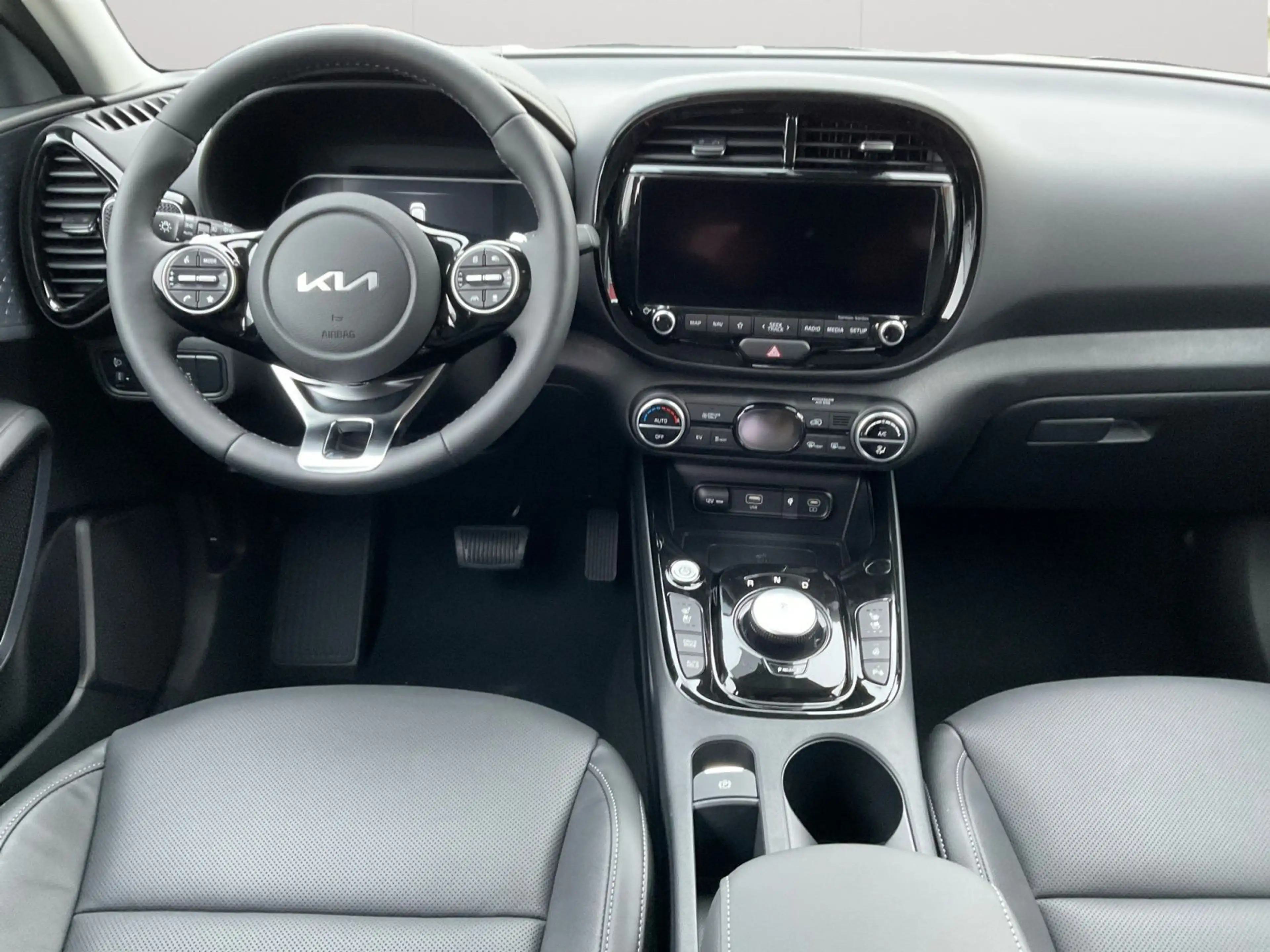 Kia Soul e-Soul Inspiration WP-SUV-LED-GD — photo 11