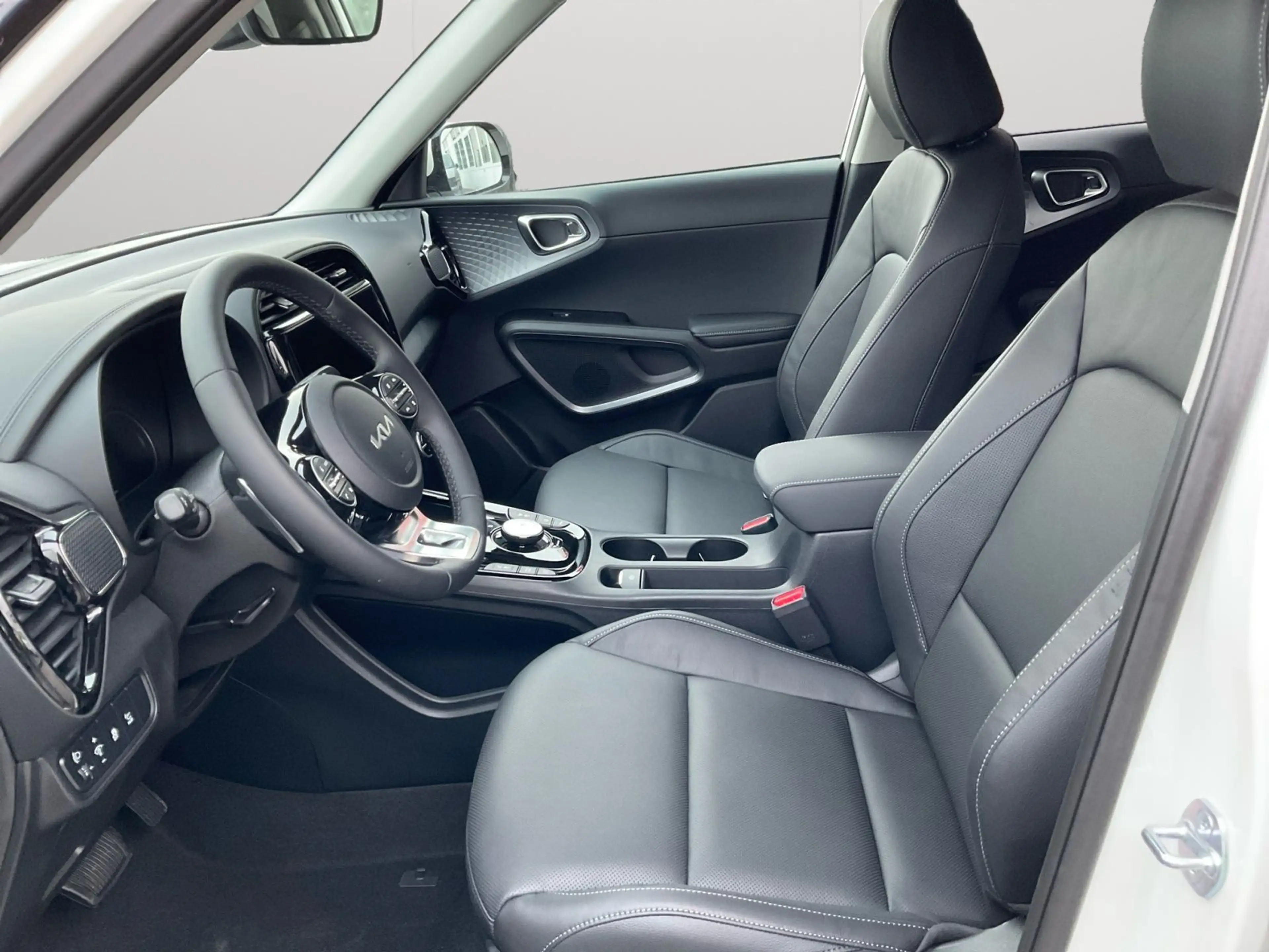 Kia Soul e-Soul Inspiration WP-SUV-LED-GD — photo 10